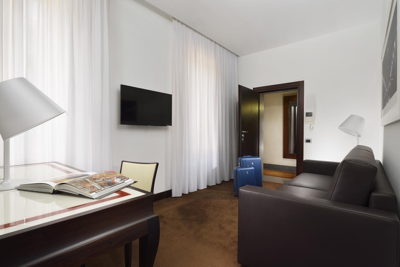 Milano Castello Luxury Apartment Εξωτερικό φωτογραφία