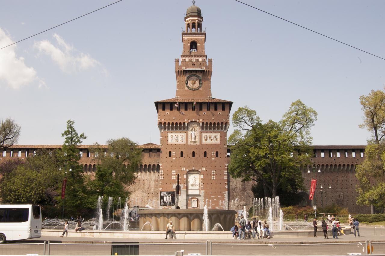Milano Castello Luxury Apartment Εξωτερικό φωτογραφία